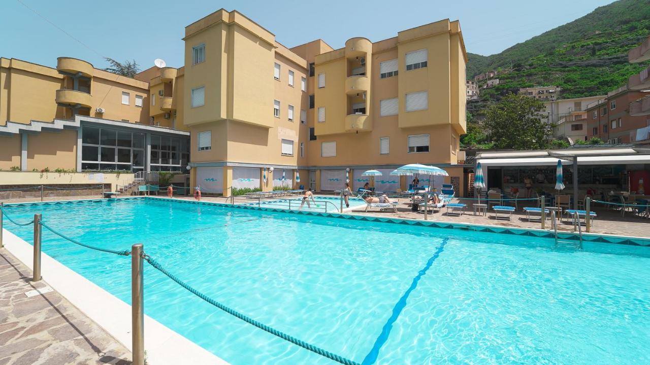 Casa Vacanza San Pietro Maiori Exterior foto