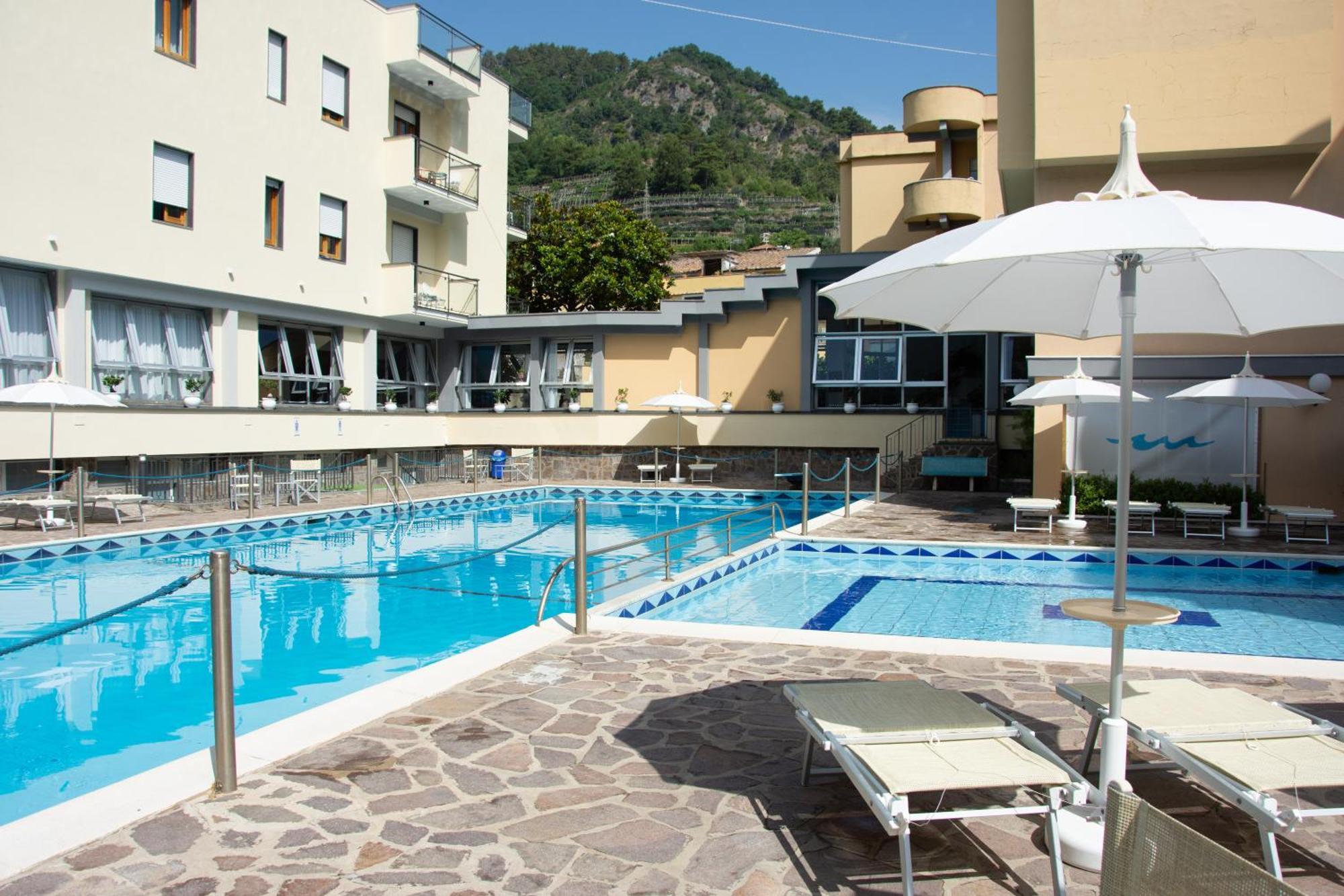 Casa Vacanza San Pietro Maiori Exterior foto